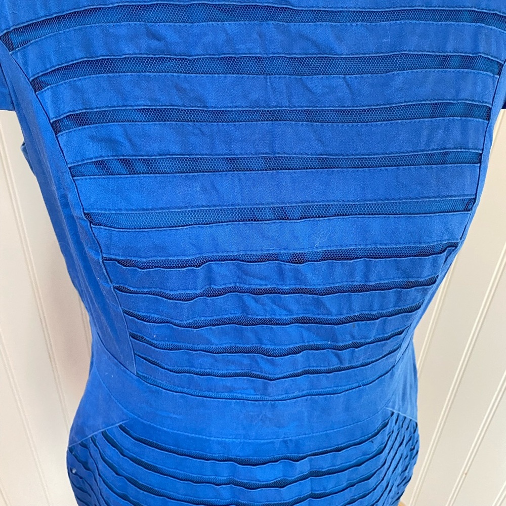 Dress - Picture 5 of 7